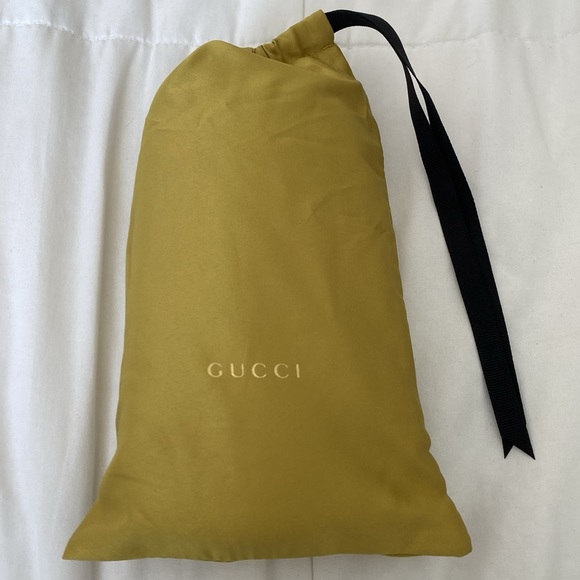 Gucci Original Sunglasses used like new - Picture 7 of 7